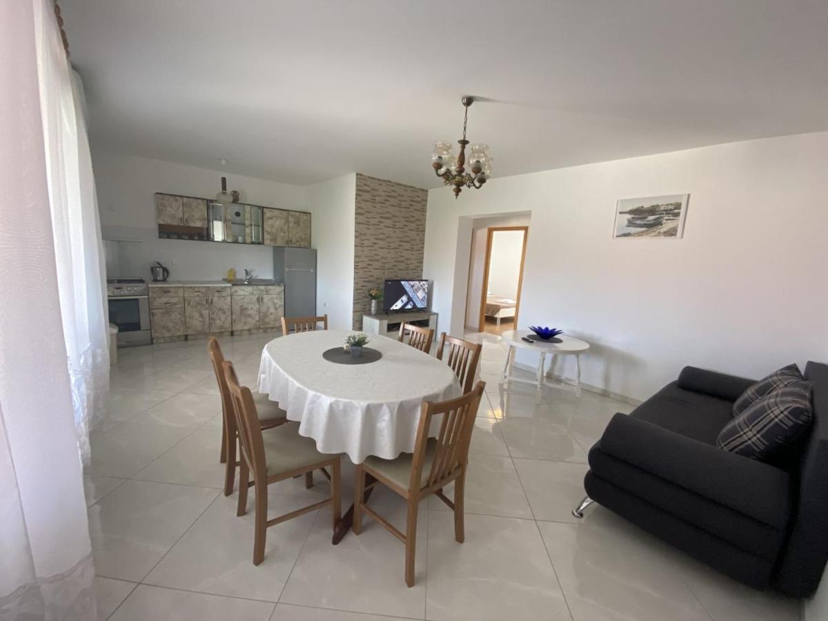 Apartments Zvonimir Privlaka  Exteriér fotografie